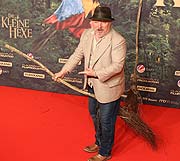 Axel Prahl (Stimme des Raben Abraxas) bei der Deutschlandpremiere  von DIE KLEINE HEXE (&copy;Foto: Martin Schmitz)